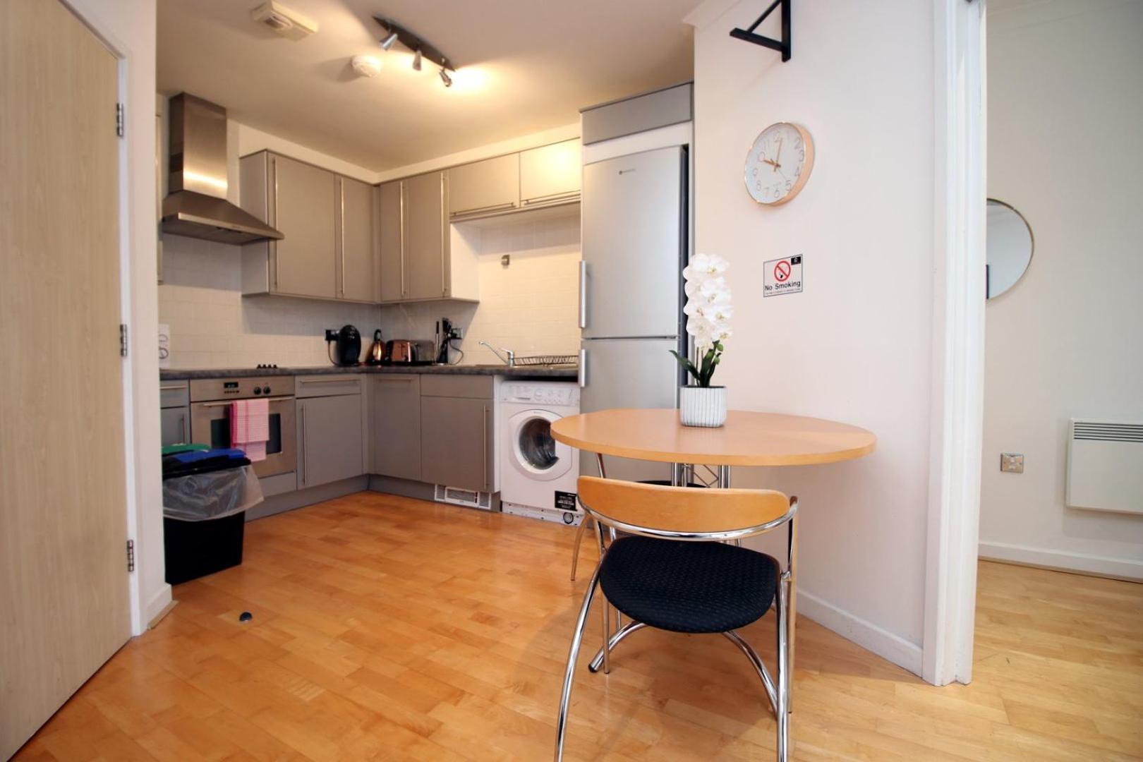 Centrally Located Spacious 2br | Cohost Partners
