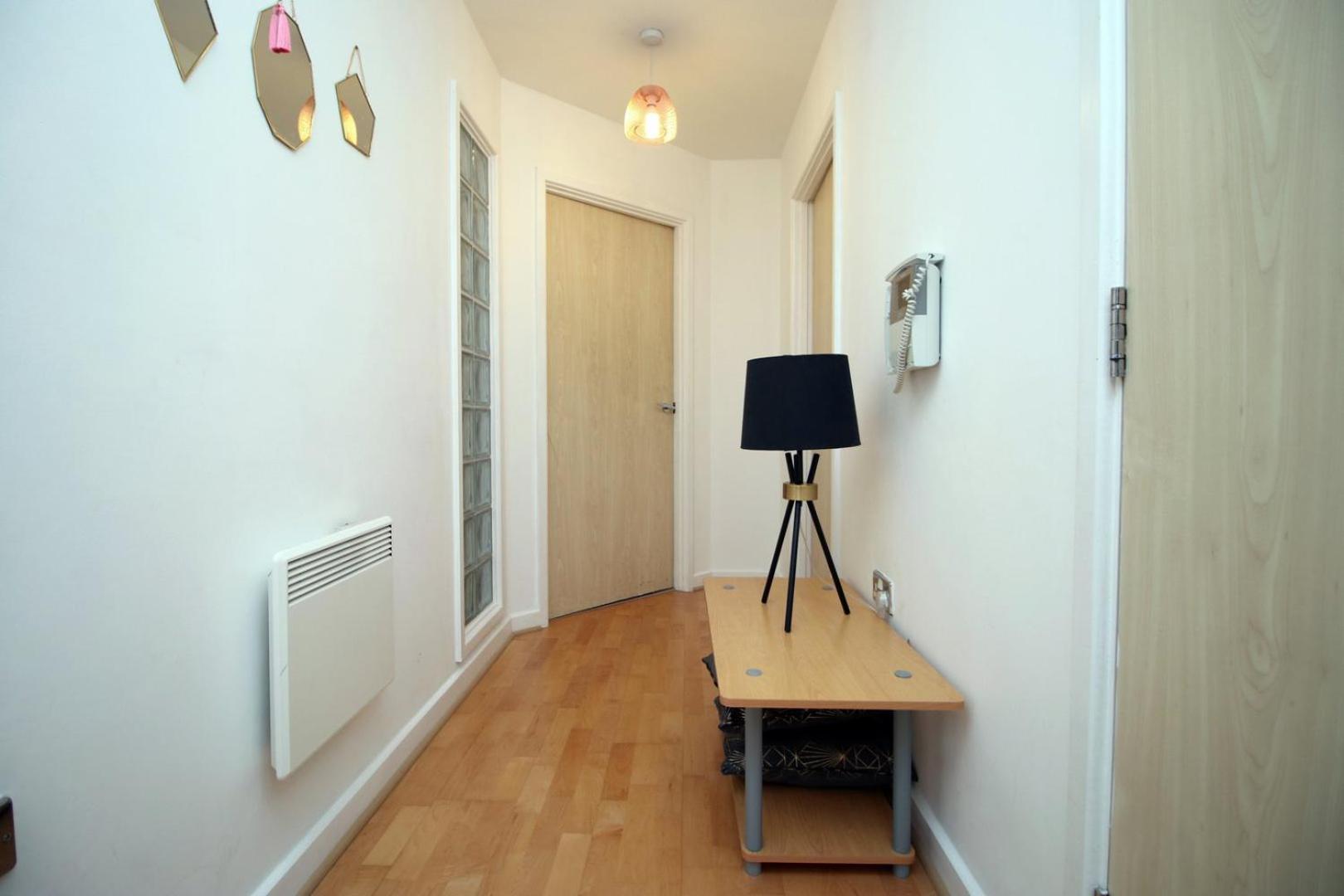 Centrally Located Spacious 2br | Cohost Partners Apartment Cardiff